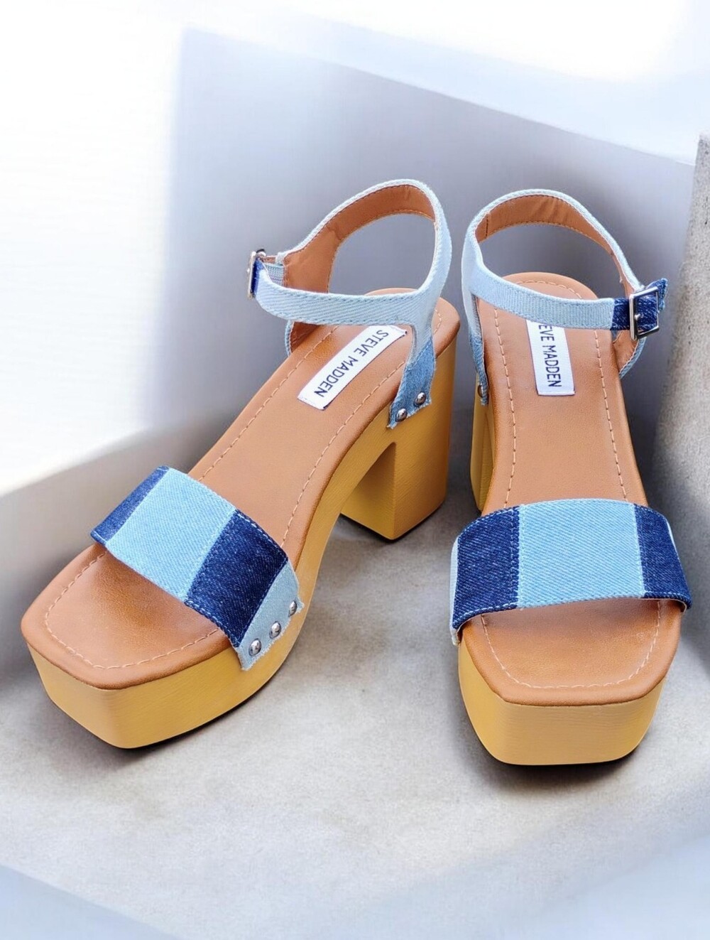 Steve Madden Patchwork Denim Platform Sandals Heatwave Blue Multi Boho NWOT 8